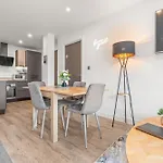 Centre - Minster Views - Gym Access - Sleeps 7 * York