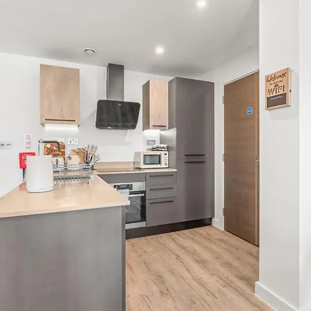Apartment Minister View - Sleeps 7 - Gym