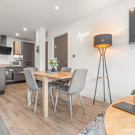 Centre - Minster Views - Gym Access - Sleeps 7 * Γιορκ