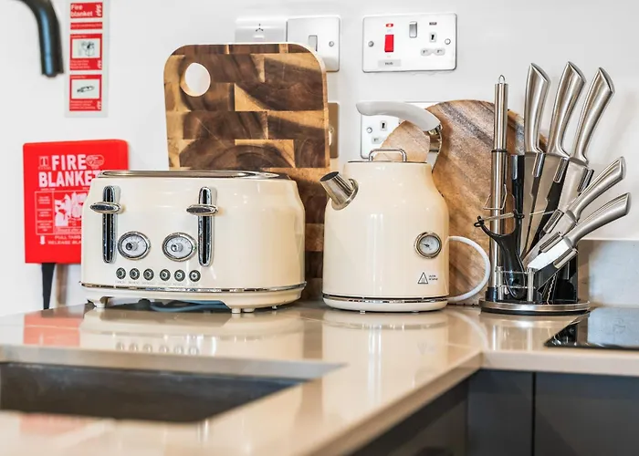 Lägenhet Centre - Minster Views - Gym Access - Sleeps 7 *